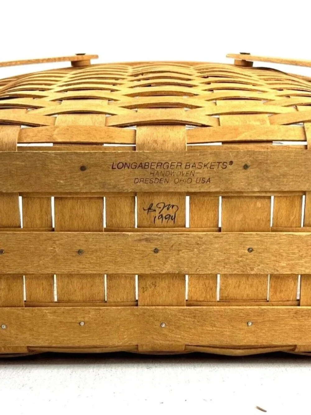 Longaberger 1988 Handwoven Basket Magazine Basket Swinging Handles 13x11x5.5 In